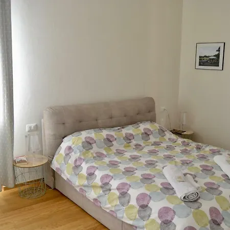 Il Portico Di Saragozza *