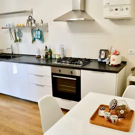 Il Portico Di Saragozza *