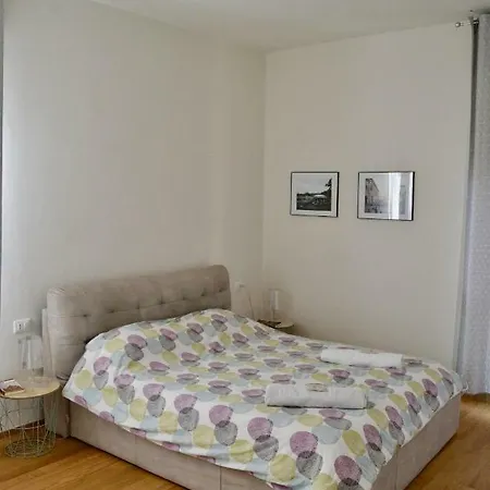 Apartment Il Portico Di Saragozza Bologna
