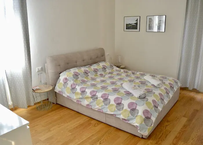 Il Portico Di Saragozza بولونيا