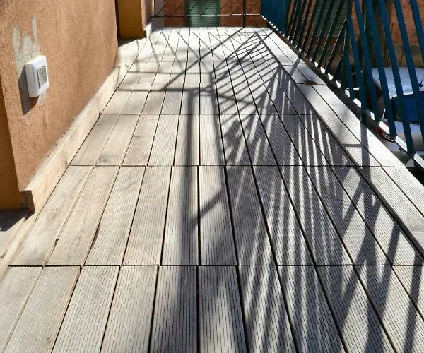 Il Portico Di Saragozza Boloňa