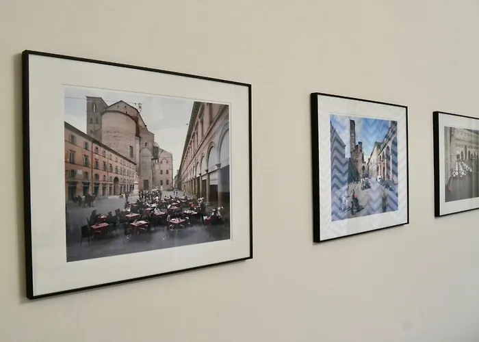 Il Portico Di Saragozza Boloňa